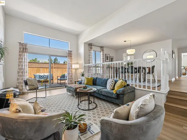 466 Crescent St #401, Oakland, CA 94610