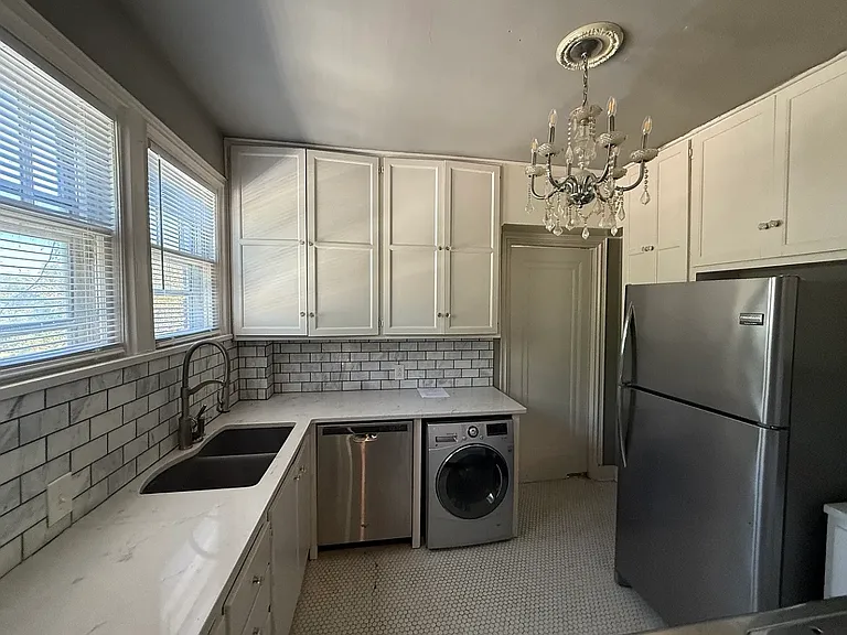 544 N Quanah Ave #3 — Photo 9