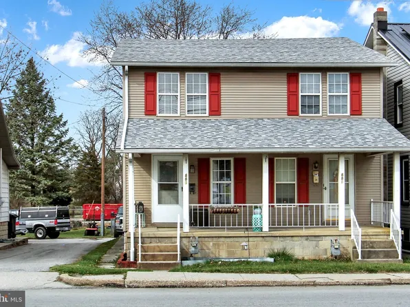 886 York St, Hanover, PA 17331