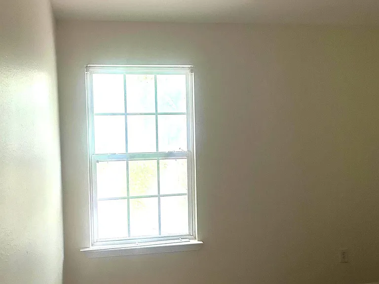 1253 Chinon Point — Photo 13