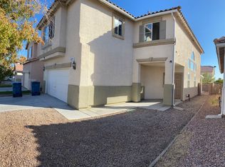 8901 Kingswood Dr, Las Vegas, NV 89147