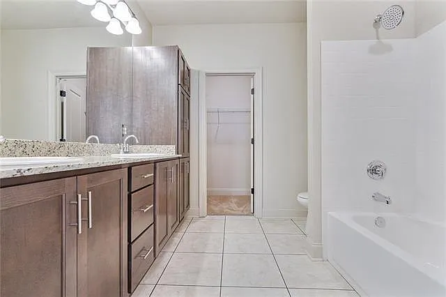 4404 Barnett St #C — Photo 12
