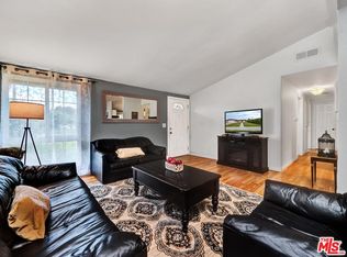 19047 Nearbrook St, Santa Clarita, CA 91351