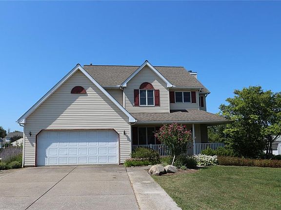 2nd image of 4844 Village Cir E