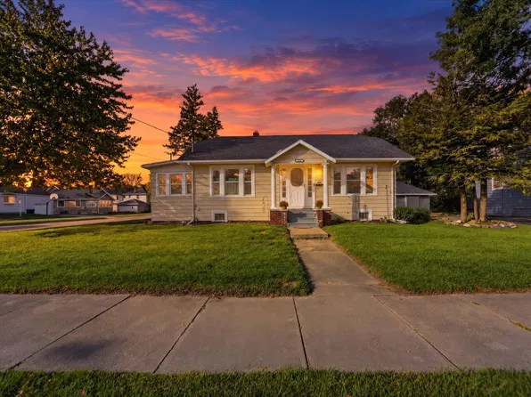 732 Elmwood Ave, Jackson, MI 49203