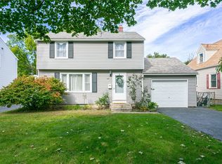 62 Lake Breeze Park, Rochester, NY 14622