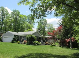 24 Lancaster Dr, Norwalk, CT 06850