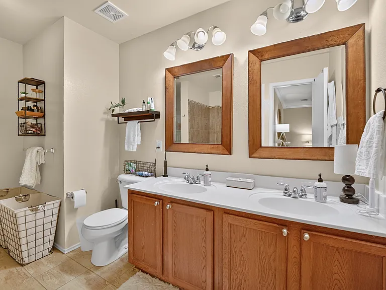 13195 Michelle Dr — Photo 17