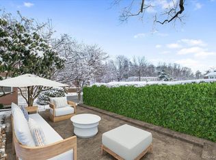 5 Campus Pl, Scarsdale, NY 10583