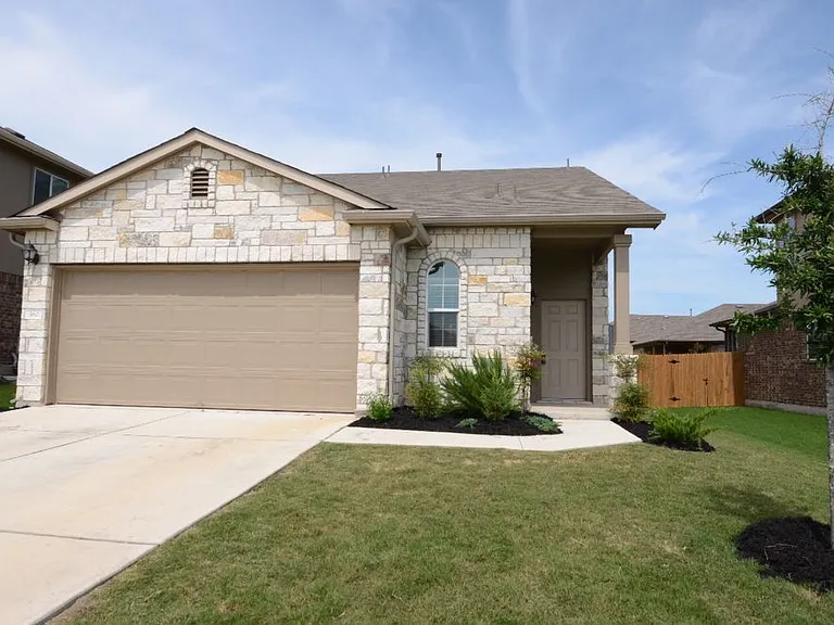 360 Purple Martin Ave — Photo 2