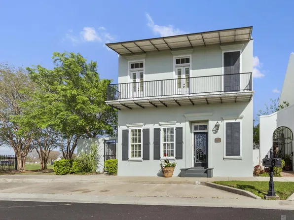 3291 Saint Ann Dr, Zachary, LA 70791