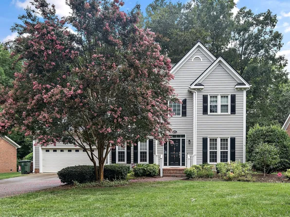 102 Saint Lenville Dr, Cary, NC 27518