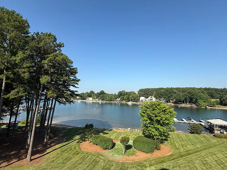 7834 Village Harbor Dr — Photo 33