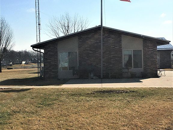 5th image of 2530 Underwood Ave #B3