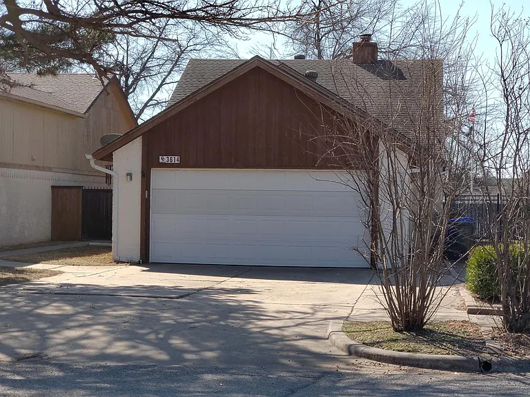 3614 River Oaks Dr — Photo 2