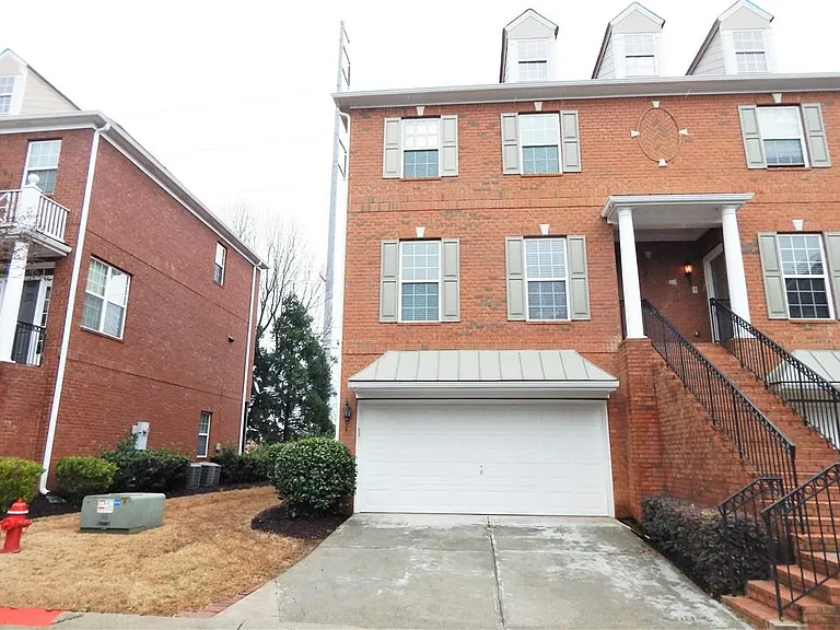 10829 Yorkwood St — Photo 2