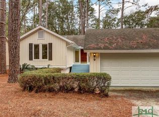 9 Topsail Ct, Savannah, GA 31411