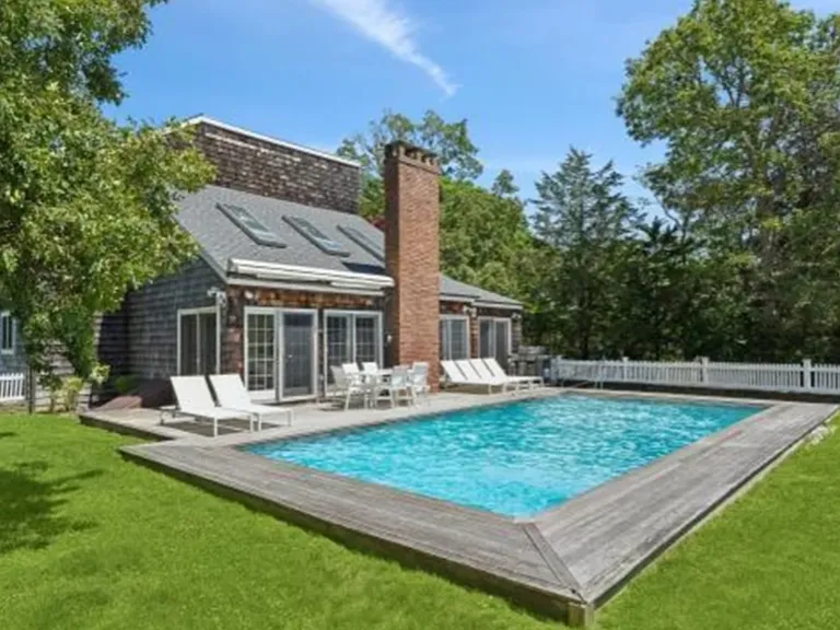 8 S Pond Rd — Photo 4