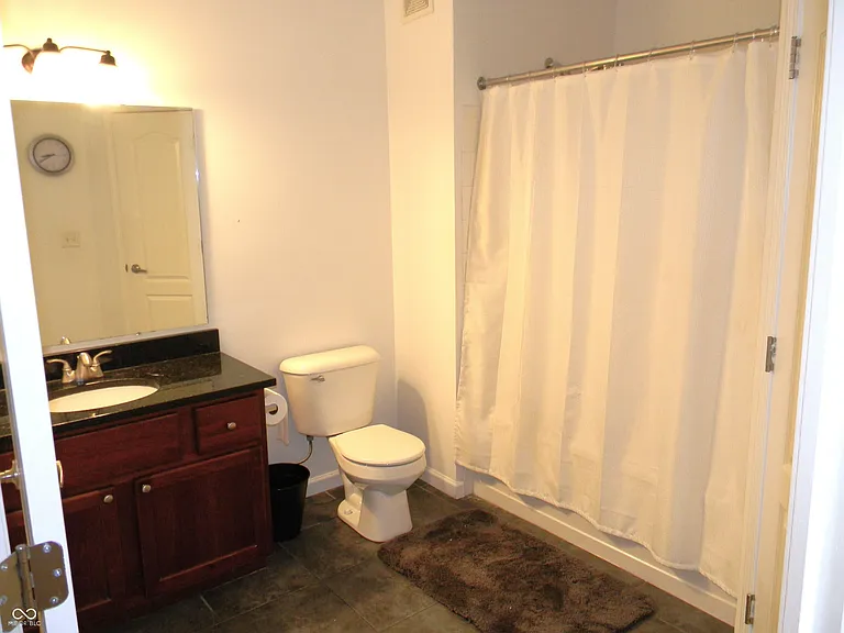 12923 Tradd St #1A — Photo 6