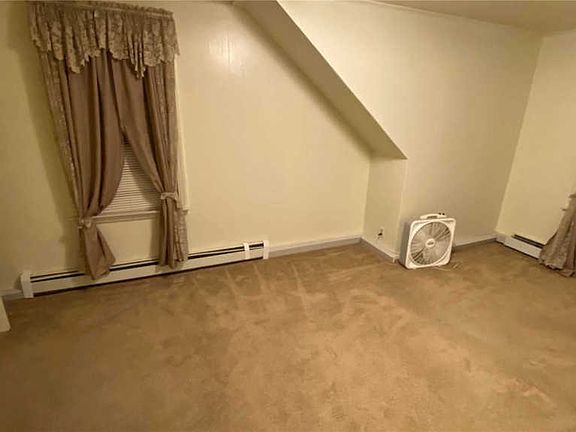 5th image of 231 Covert Ave