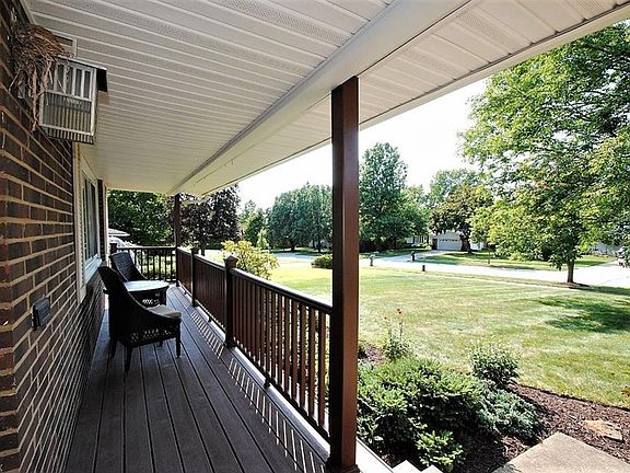 3rd image of 5755 Janet Blvd