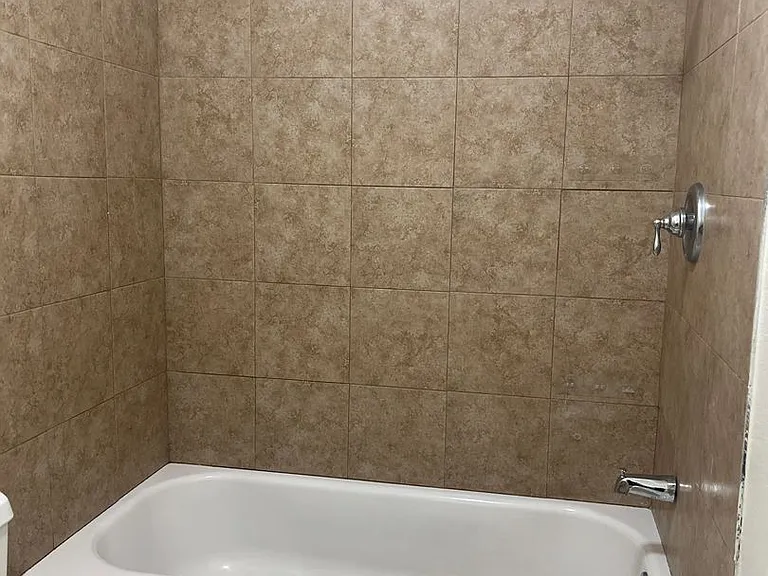 2568 Paradise Village Way — Photo 14
