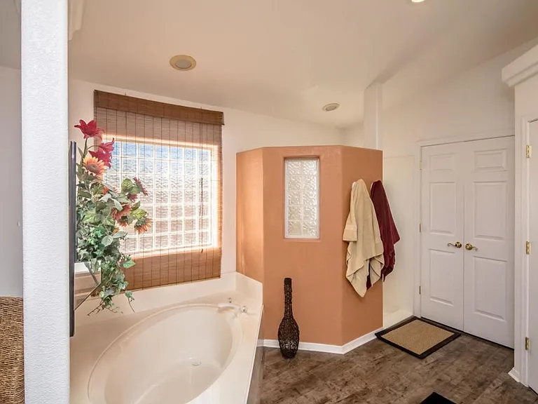 2240 Jacob Row — Photo 20