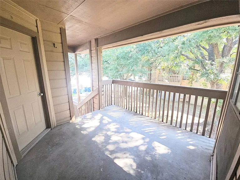 508 E Denton Dr — Photo 12