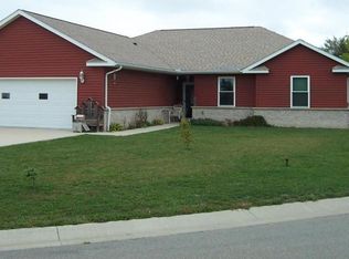 310 Maple Dr, Lanesboro, MN 55949