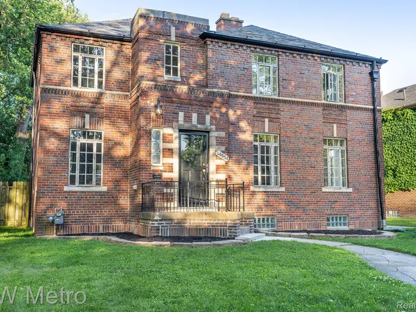 14554 Woodmont Ave, Detroit, MI 48227