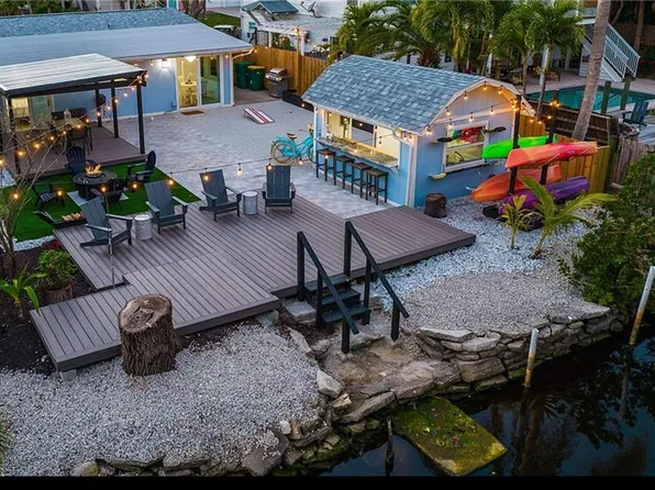 1308 Grand Canal DR, NAPLES, FL 34110