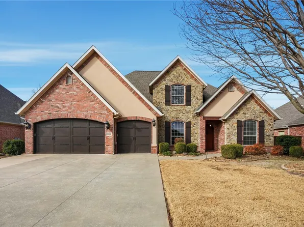 5200 SW Ridge Mont Rd, Bentonville, AR 72713