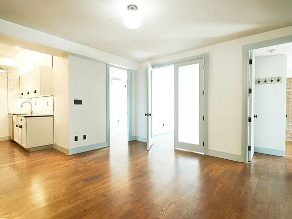 2nd image of 41 Brooklyn Ave #5C