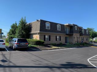 4024 Poplar Level Rd APT 8, Louisville, KY 40213