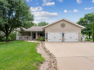 1022 Short St, Waterloo, IA 50707