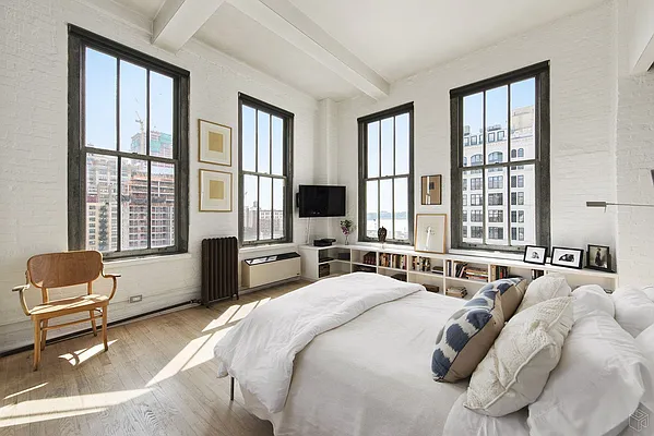 Sold by Halstead Real Estate | media 6