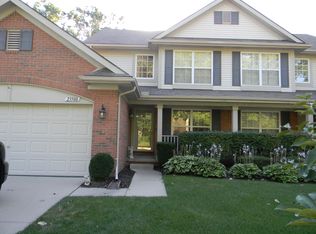 23508 N Park Dr #16, New Boston, MI