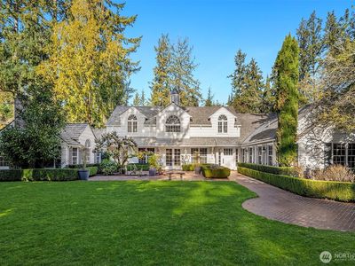 1135 Evergreen Point Rd, Medina, WA, 98039