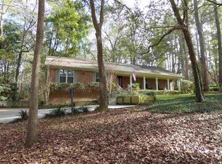 3241 Lakeshore Dr, Tallahassee, FL 32312