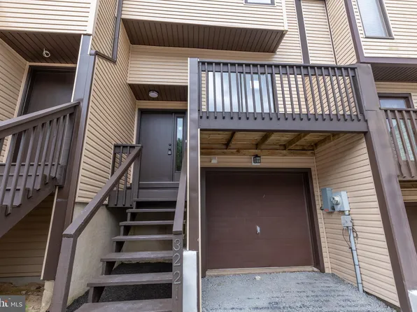 3221 Champions Dr, Wilmington, DE 19808