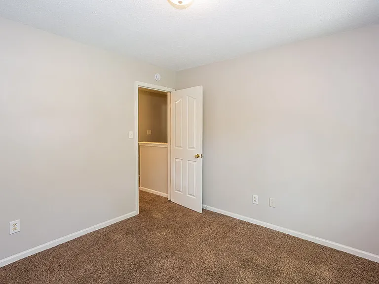 7530 Wilkins Terrace Dr — Photo 14