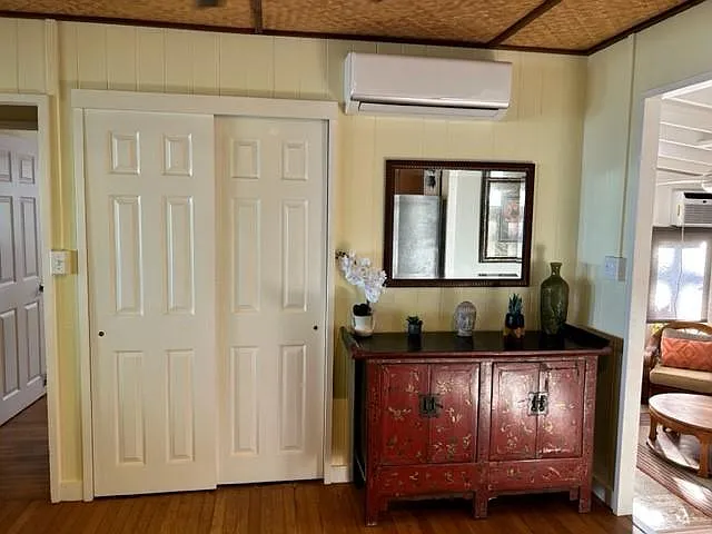 Pantry and AC throughout