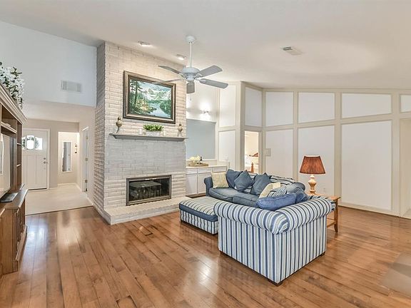 5th image of 3814 Birch Villa Dr