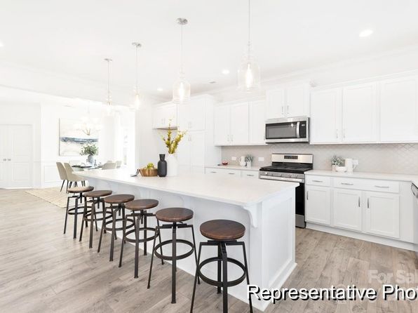 2416 Morgan Hills Dr #297P, Albemarle, NC 28001