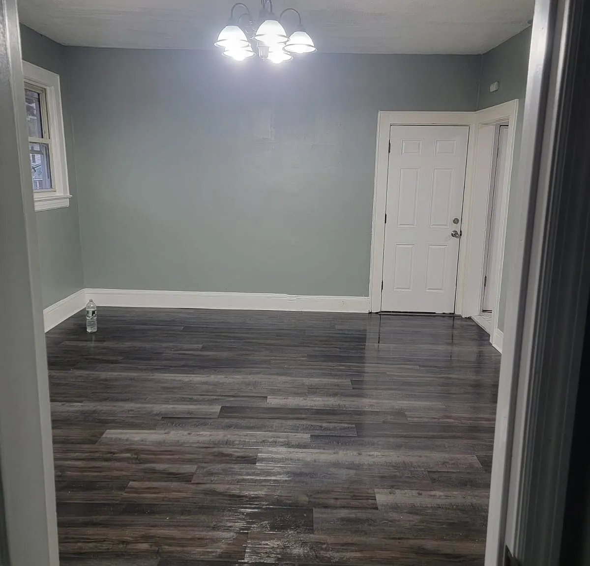 3 bed, $2,175 — Photo 4