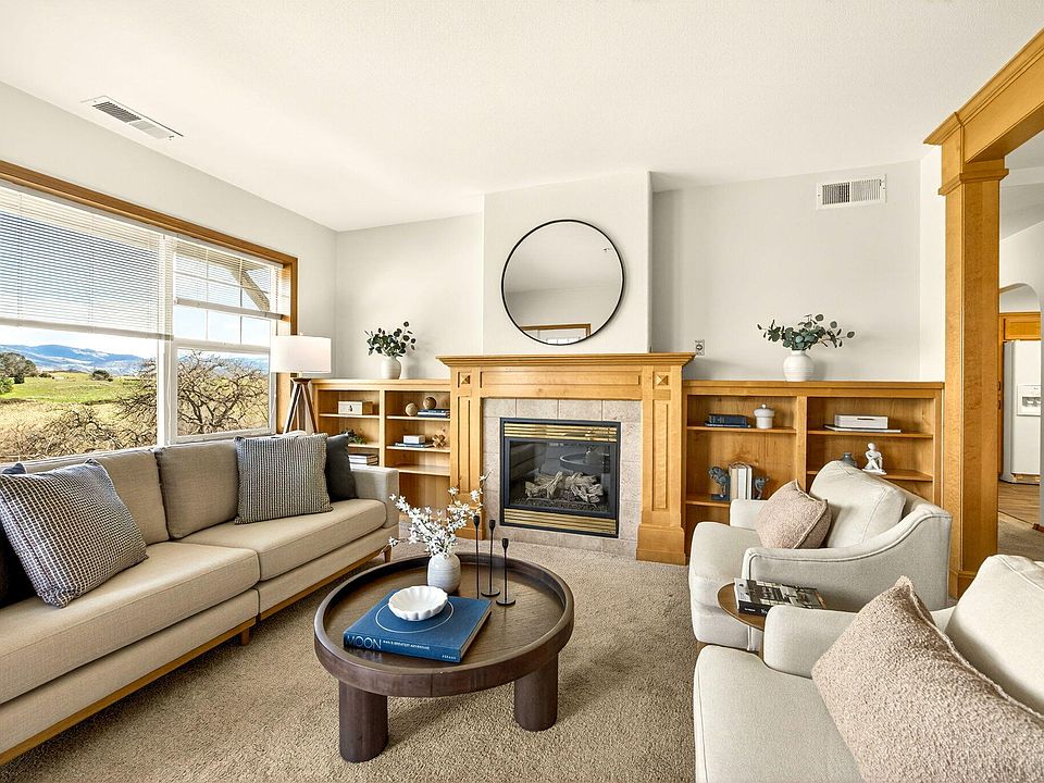 1st image of 982 Golden Aspen Pl