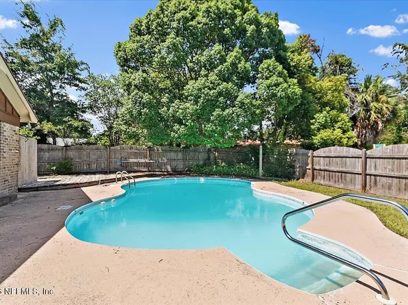 2495 AQUARIUS Road, Orange Park, FL 32073