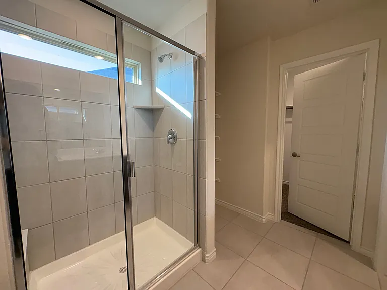 610 Union Dr — Photo 25