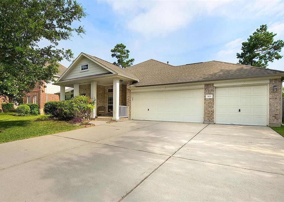 1st image of 969 Firthwood Dr