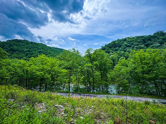 4th image of Elk River Rd Lot Wp001